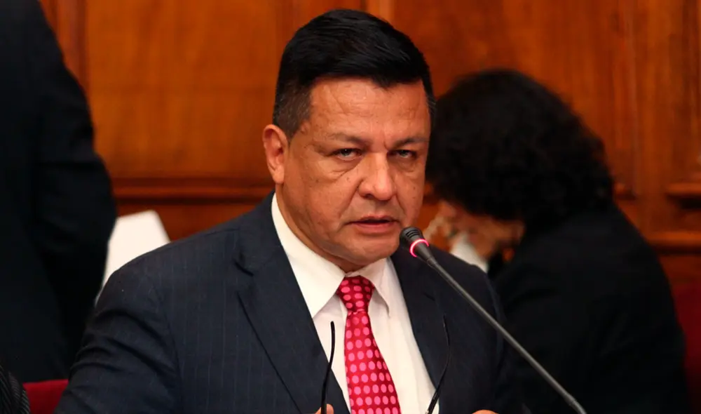 Juan Sotomayor señaló que conversó con Laura Bozzo en México sobre el tema. La candidatura presidencial quedó en evaluación. Foto: Virgilio Grajeda. Juan Sotomayor señaló que conversó con Laura Bozzo en México sobre el tema. La candidatura presidencial quedó en evaluación. Foto: Virgilio Grajeda.