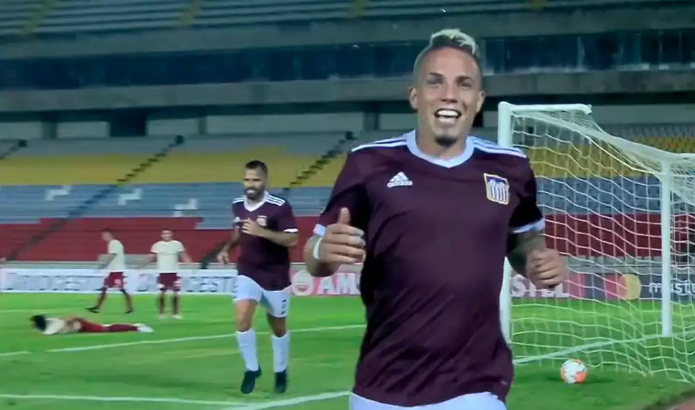 Universitario vs. Carabobo: Tortolero marcó el 1-0 por la primera fase de la Copa Libertadores 2020. | Foto: Fox Sports 2 Universitario vs. Carabobo: Tortolero marcó el 1-0 por la primera fase de la Copa Libertadores 2020. | Foto: Fox Sports 2