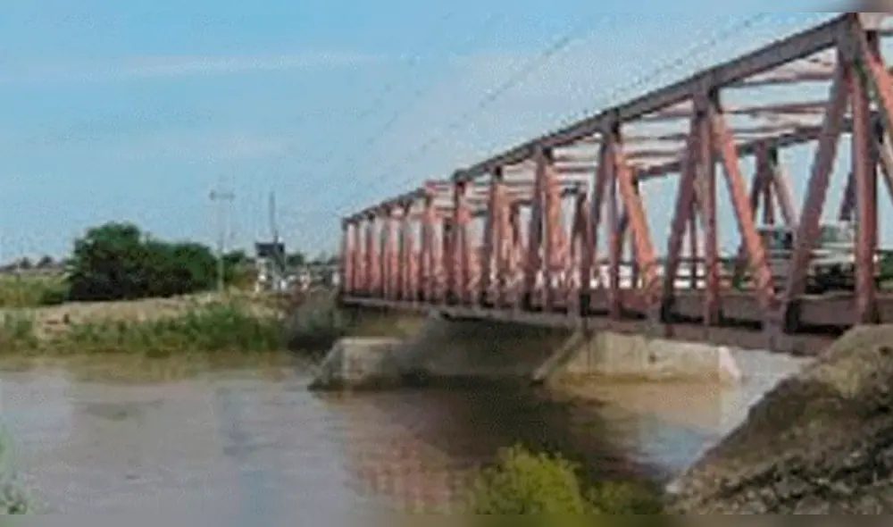 Chiclayo: piden construcción definitiva de puente Reque