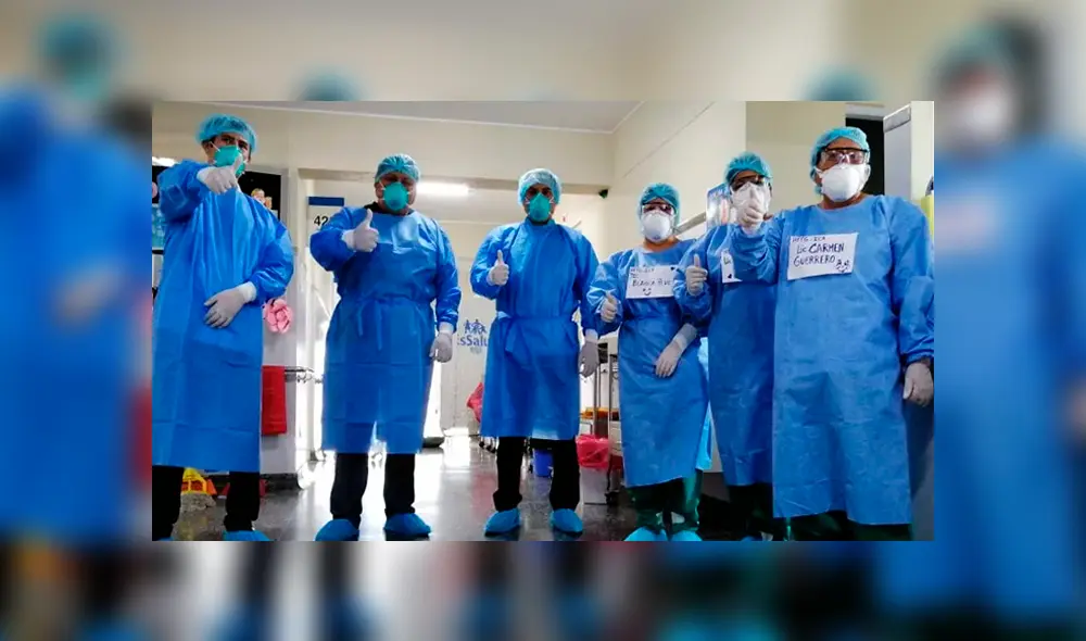 Médicos optimistas por pacientes dados de alta. Foto: Exitosa Médicos optimistas por pacientes dados de alta. Foto: Exitosa