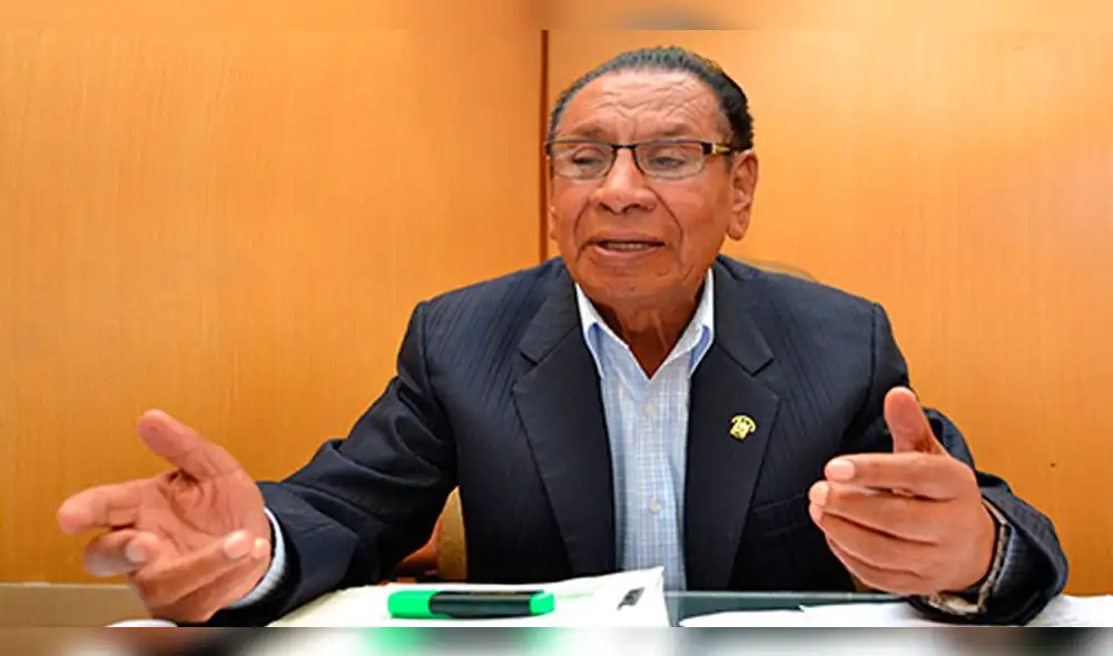 Congresista Justiniano Apaza sostiene que decisión de Chávarry beneficia a Keiko y Alan García
