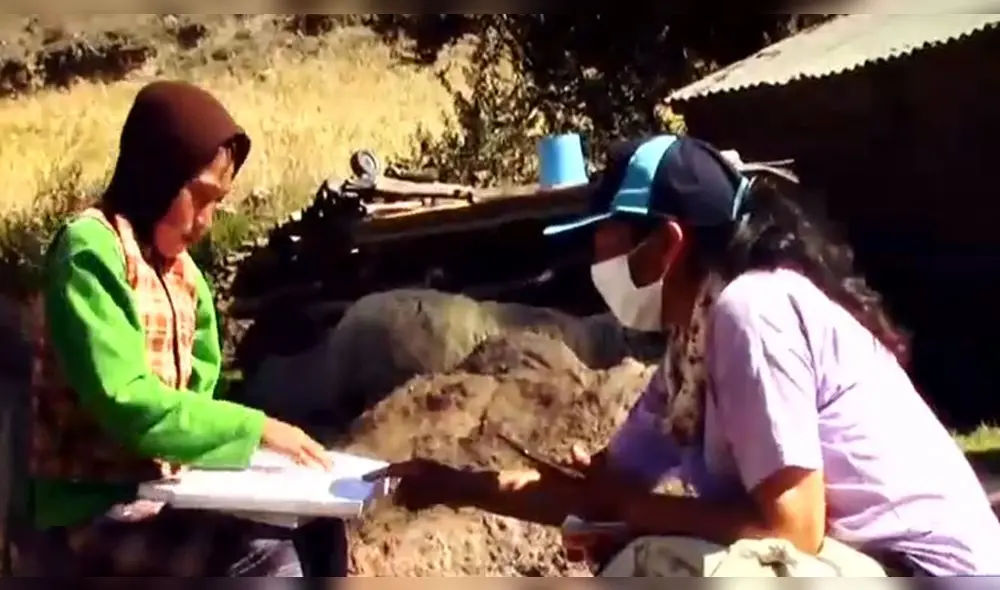 Ivet Mendoza se dedica a la docencia hace más de 14 años. (Foto: Captura de video / Latina Noticias)