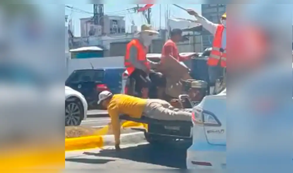 Facebook: Pintor mexicano y su singular estilo de trabajo que se ha vuelto viral [VIDEO]