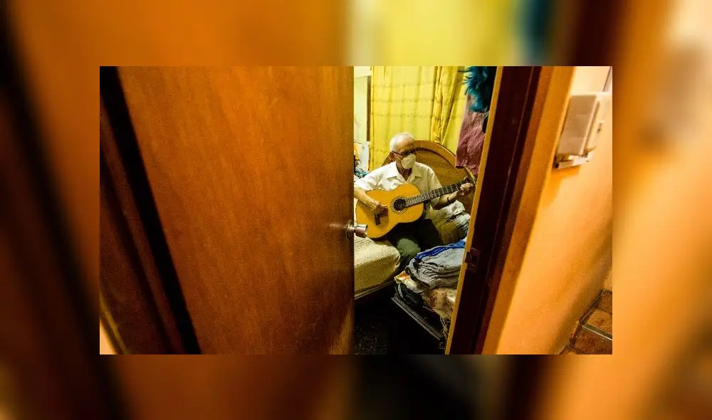 Adulto mayor - cuarentena. Foto: John Reyes / La República Adulto mayor - cuarentena. Foto: John Reyes / La República