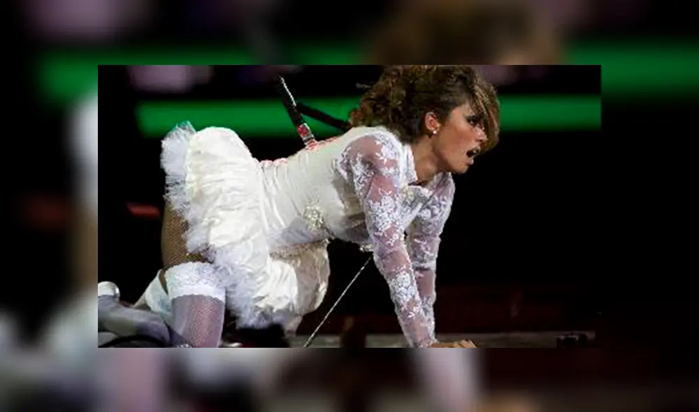 Anahí en su presentación de Viña del Mar en 2010. Foto: El Diario Rosa Anahí en su presentación de Viña del Mar en 2010. Foto: El Diario Rosa