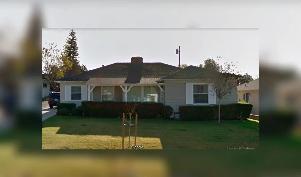 Desliza las imágenes para ver cómo luce la casa en la que se filmó 'Los Años Maravillosos'. Foto: Google Maps.