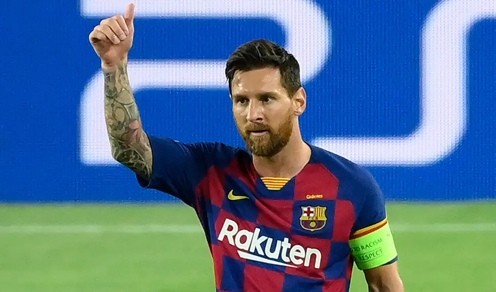 Lionel Messi hizo una gran jugada individual y marcó el segundo gol del Barcelona sobre el Napoli. | Foto: AFP