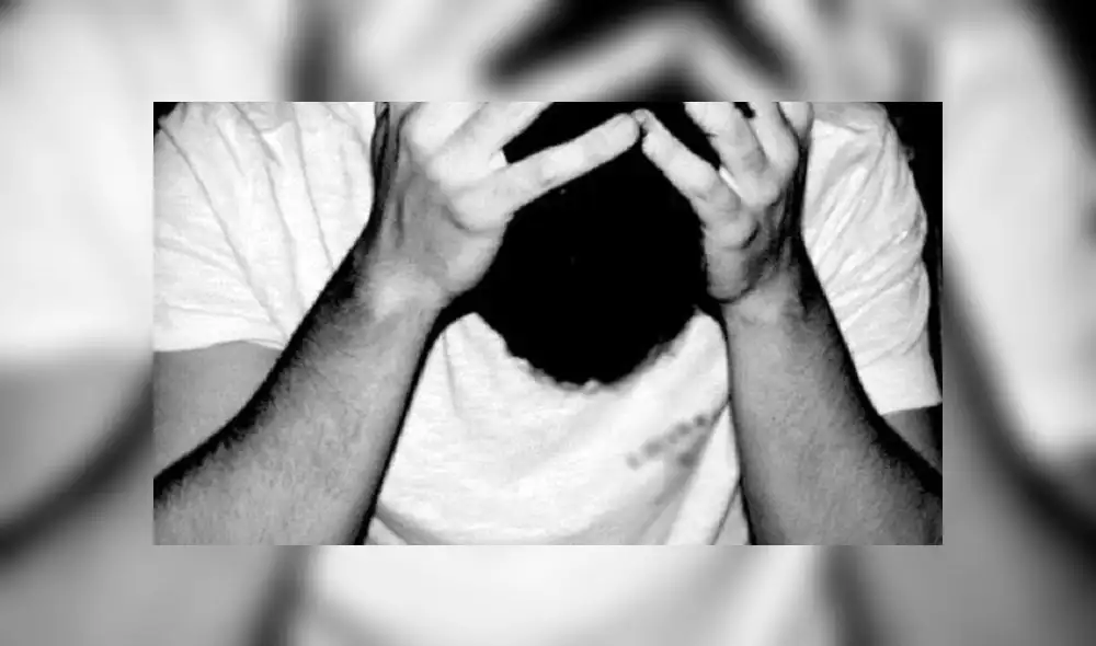 La figura de violación rara vez es aceptada cuando una mujer fuerza a un hombre a la penetración. La figura de violación rara vez es aceptada cuando una mujer fuerza a un hombre a la penetración.