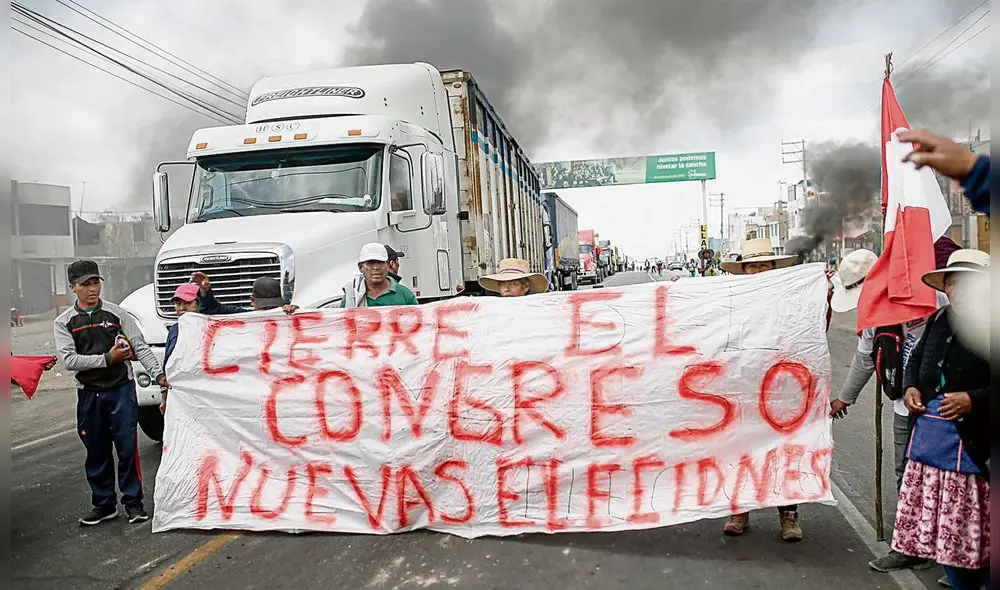 se suman.  Más sectores piden que se defina el adelanto de elecciones. Comerciantes y maestros se sumarán a las protestas.