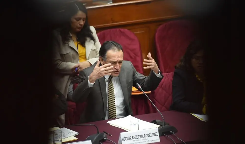 Héctor Becerril Héctor Becerril