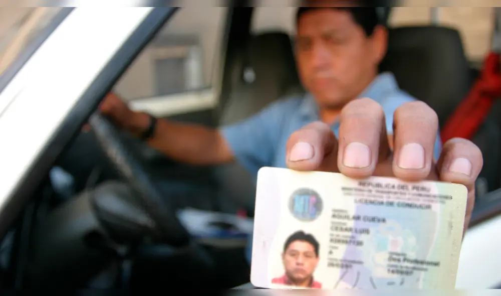 Licencias de conducir de Perú se reconocerán en Colombia y viceversa Licencias de conducir de Perú se reconocerán en Colombia y viceversa
