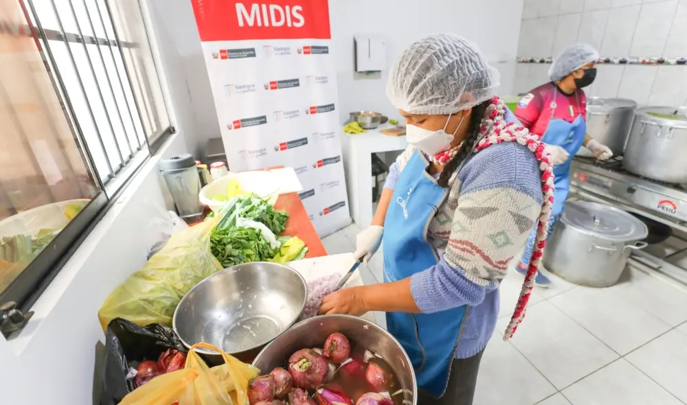 Más de 240.000 personas se afiliaron a una billetera digital para cobrar el Bono Alimentario. Foto: Andina Más de 240.000 personas se afiliaron a una billetera digital para cobrar el Bono Alimentario. Foto: Andina