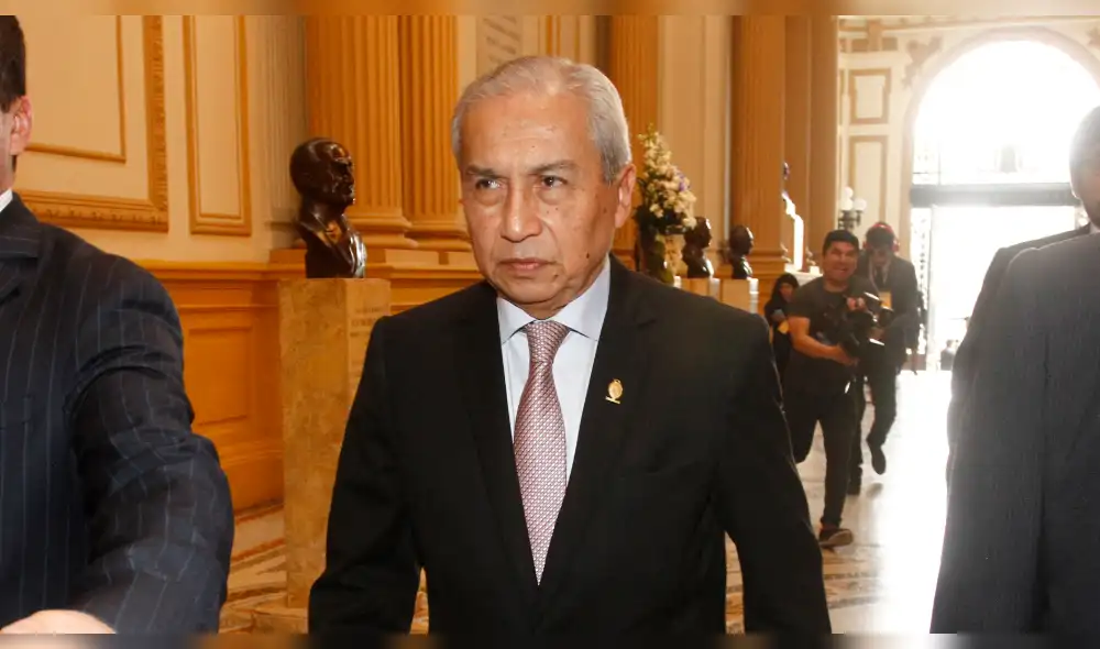 Pedro Chávarry se rectifica ante el CAL por agravios contra abogados Pedro Chávarry se rectifica ante el CAL por agravios contra abogados