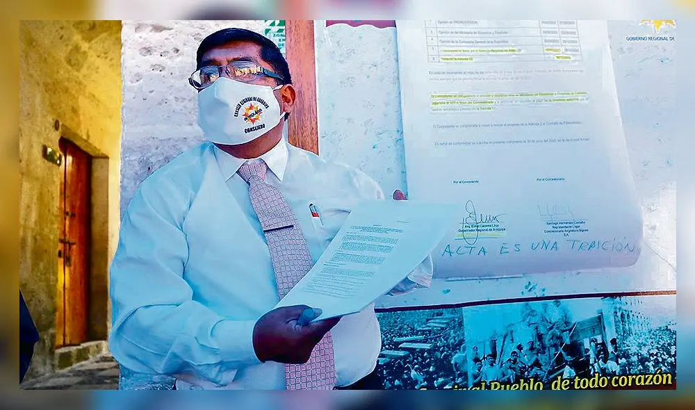 denuncia. Consejero Hancco muestra acta en donde Cáceres asumió acuerdos con Cobra.