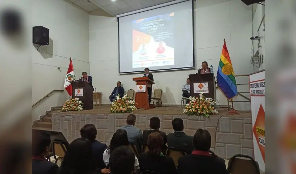 Primer debate de los candidatos. Foto: Alexander Flores/URPI Primer debate de los candidatos. Foto: Alexander Flores/URPI