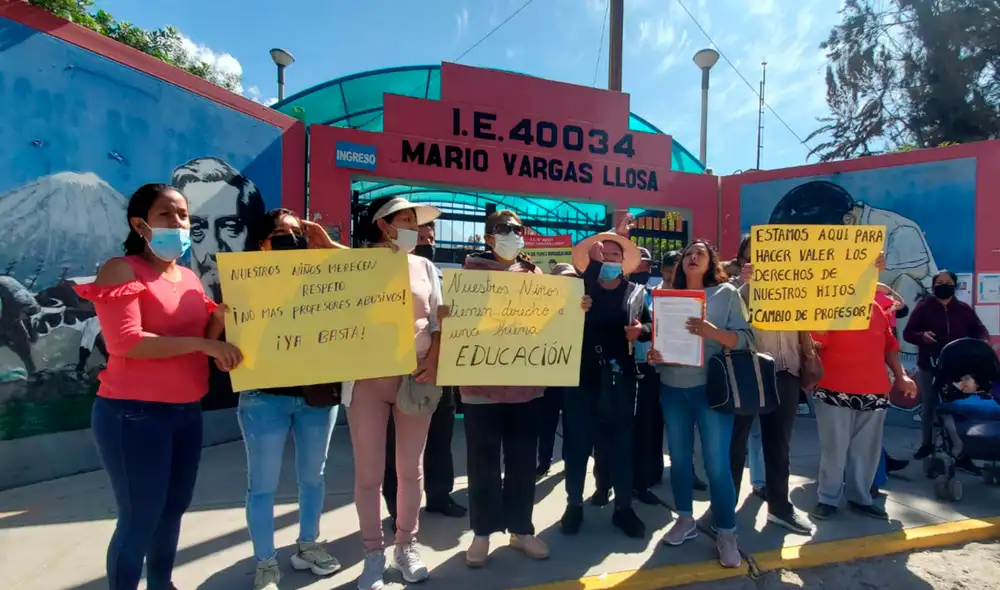Memorial contra docente fue firmado por 20 padres. Foto: URPI-LR Memorial contra docente fue firmado por 20 padres. Foto: URPI-LR