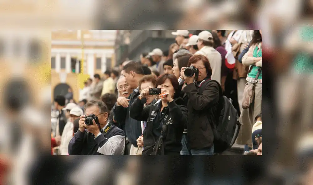 Turistas chinos postergan visita al Perú hasta marzo Turistas chinos postergan visita al Perú hasta marzo