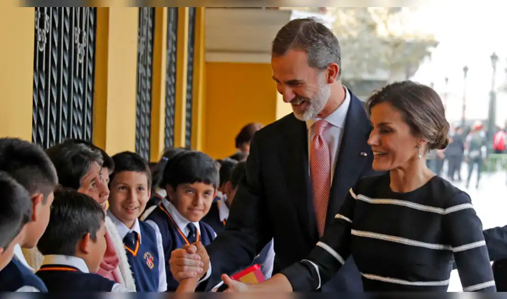 Luis Castañeda entrega llaves de la ciudad a reyes de España [VIDEO] 
