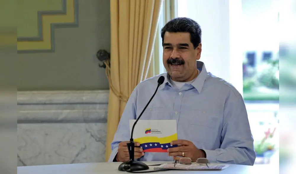 Nicolás Maduro ironizó al presidente Vizcarra antes de la disolución del Congreso peruano. Foto: AFP. Nicolás Maduro ironizó al presidente Vizcarra antes de la disolución del Congreso peruano. Foto: AFP.