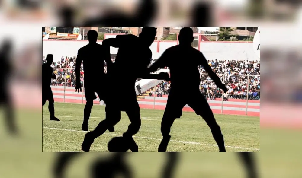 El último partido oficial del fútbol peruano lo disputaron dos equipos de provincia | Foto: Composición LR