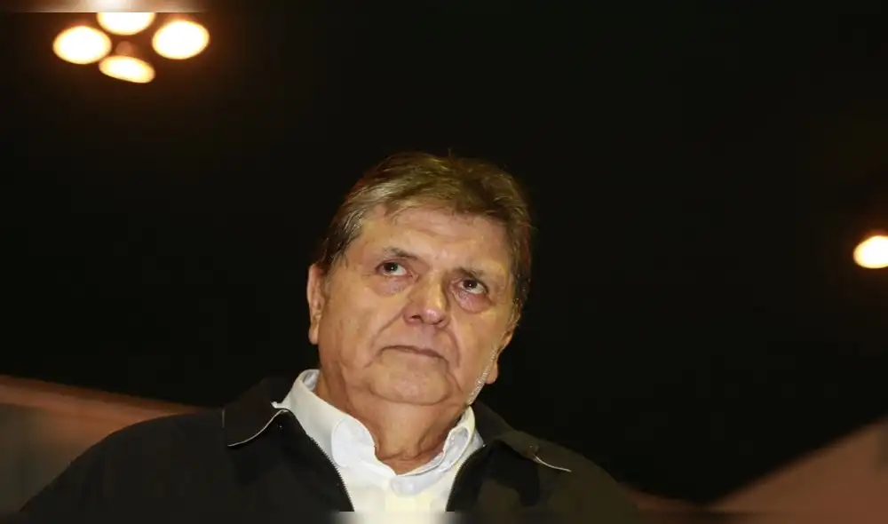 Alan García: muestran cómo se realizó aporte ilegal de 100 mil dólares al Apra Alan García: muestran cómo se realizó aporte ilegal de 100 mil dólares al Apra