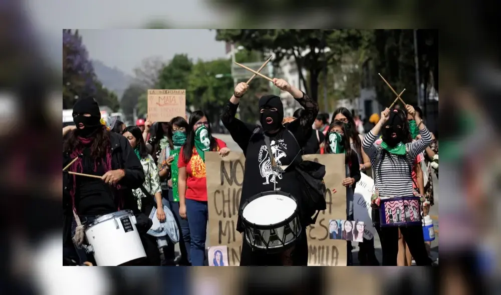 Victoria Barrios, tía de Ingrid Escamilla, encabezó la manifestación en memoria de la joven. (Foto: Infobae) Victoria Barrios, tía de Ingrid Escamilla, encabezó la manifestación en memoria de la joven. (Foto: Infobae)