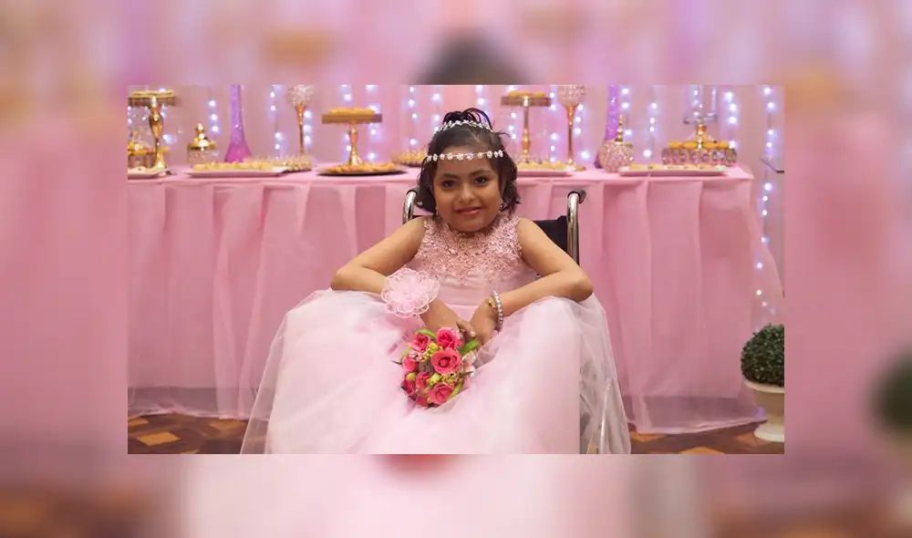 Milagros Cerrón, mejor conocida como la 'niña sirenita' murió a los 15 años.