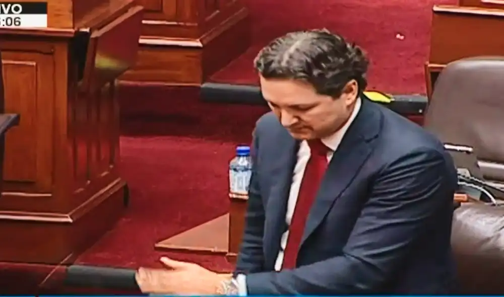 Daniel salaverry durante intervención en el Pleno del Congreso. Foto: Captura Canal Congreso. Daniel salaverry durante intervención en el Pleno del Congreso. Foto: Captura Canal Congreso.