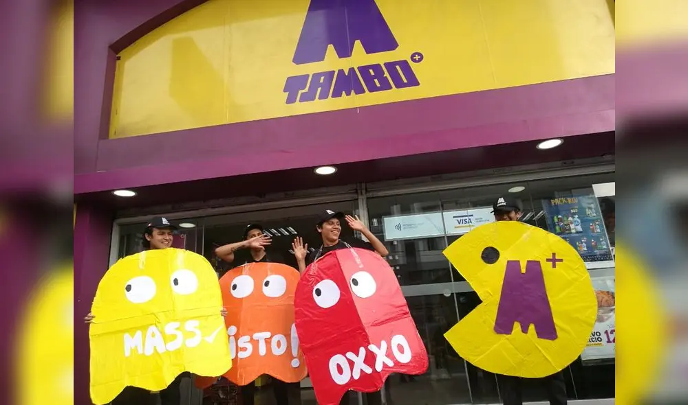 Tambo ofrece descuentos a clientes disfrazados [Fotos]
