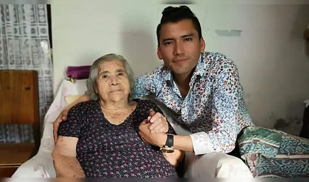 Angelo Fukuy se quiebra tras el fallecimiento de su abuelita