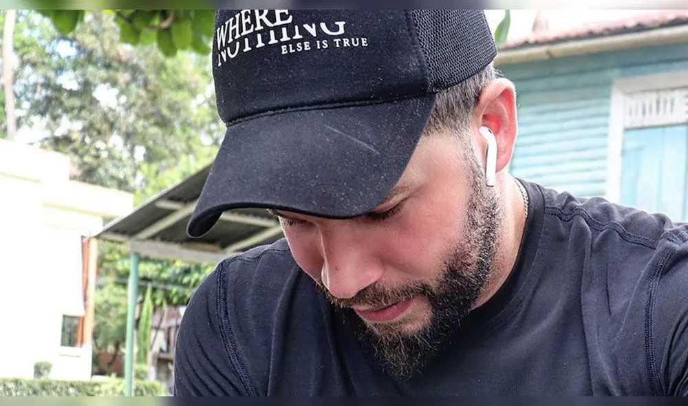 El cantante expresó su dolor por la pérdida de su familiar en medio de la pandemia de la COVID-19.