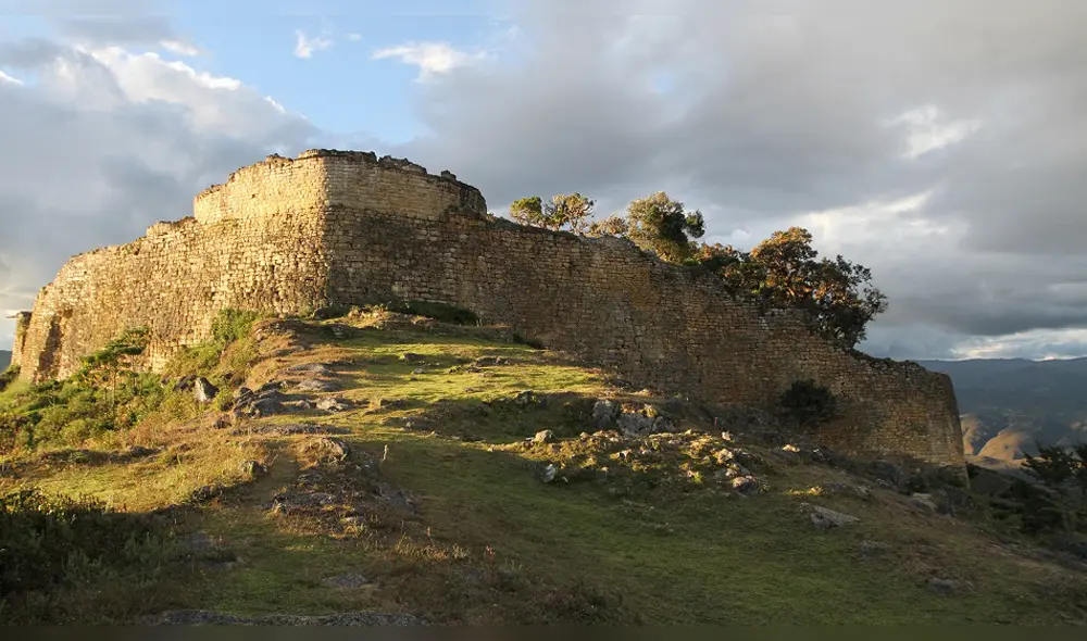Autoridades comprometidas con promover turismo en región.