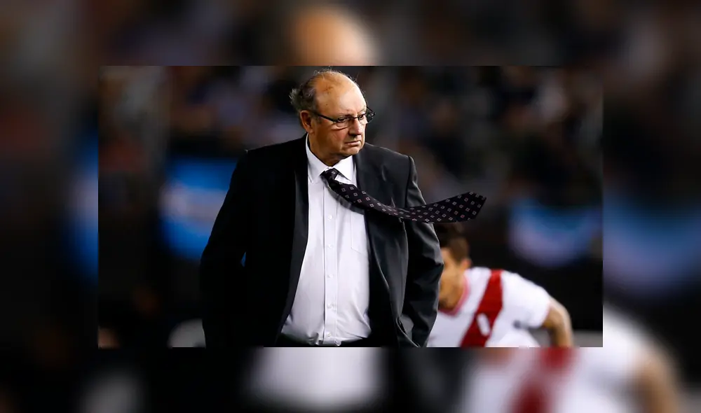 Markarián dirigió a Perú durante las eliminatorias rumbo a Brasil 2014 Markarián dirigió a Perú durante las eliminatorias rumbo a Brasil 2014