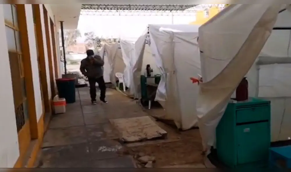 Carpas en Hospital Referencial de Ferreñafe fueron instaladas cerca a desagüe. Carpas en Hospital Referencial de Ferreñafe fueron instaladas cerca a desagüe.