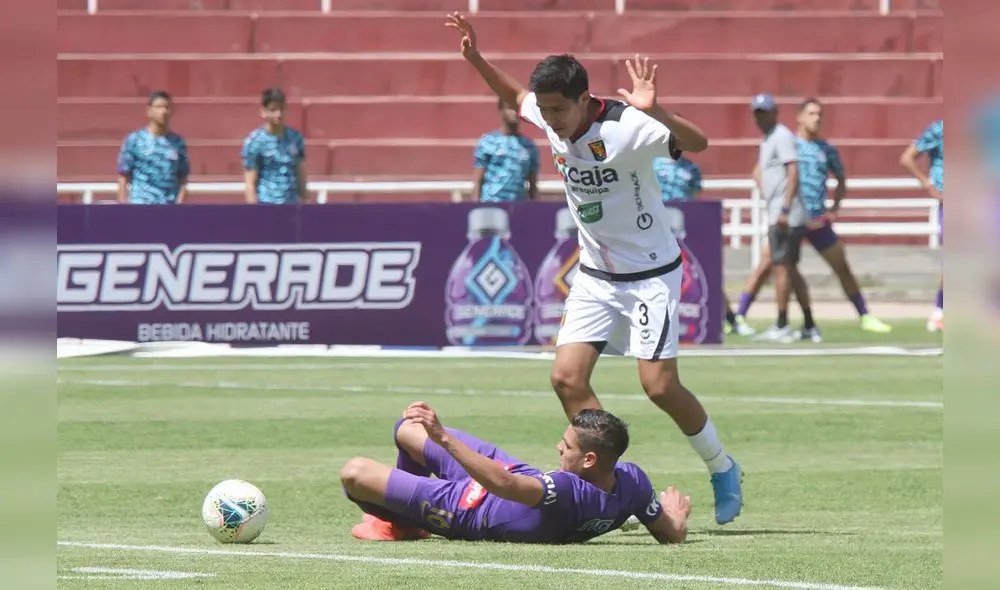 Matías Lazo tiene 17 años y jugó este año algunos partidos en Las Rservas. (Foto: La República) Matías Lazo tiene 17 años y jugó este año algunos partidos en Las Rservas. (Foto: La República)