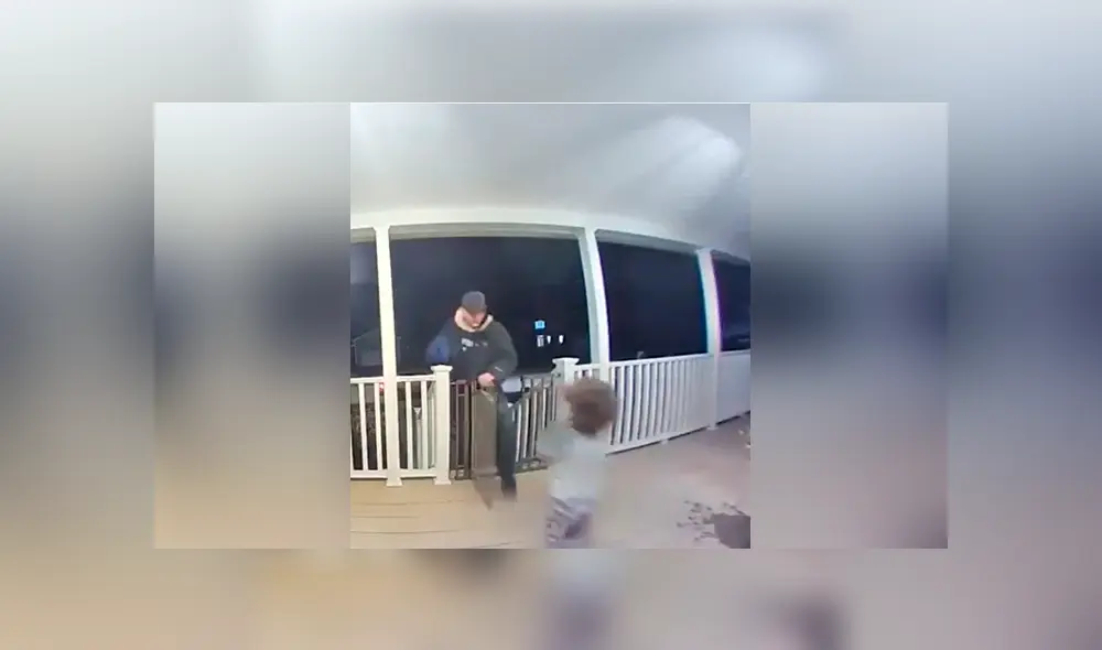 Desliza las imágenes para ver el emotivo encuentro que tuvo este bebé con un hombre que perdió a su hija días antes. Foto: Captura/ABC7 Desliza las imágenes para ver el emotivo encuentro que tuvo este bebé con un hombre que perdió a su hija días antes. Foto: Captura/ABC7