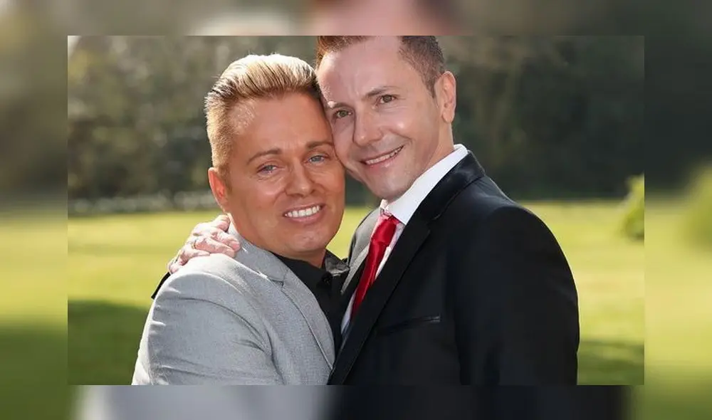 Los primeros padres gay de Gran Bretaña se separaron después de 32 años, y uno ahora está saliendo con el ex de su hija. Foto: Difusión. Los primeros padres gay de Gran Bretaña se separaron después de 32 años, y uno ahora está saliendo con el ex de su hija. Foto: Difusión.