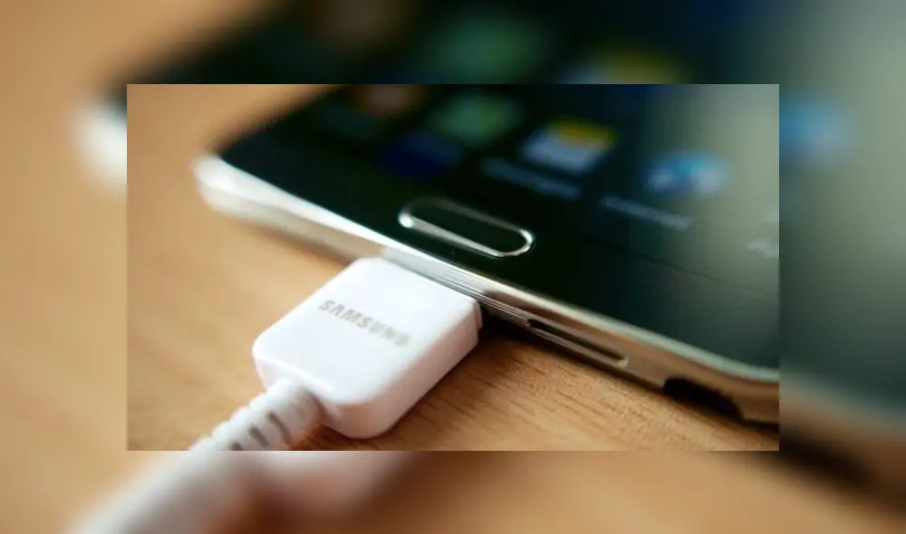 También es falso el mito que asegura no debes dejar cargando el teléfono toda la noche. Foto: As.com