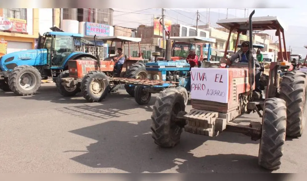 Arequipa: Paralizaron actividades en Camaná por paro agrario nacional [FOTOS y VIDEOS]