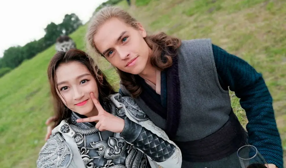 Dylan Sprouse ya es aclamado por su fans chinas al incursionar en la industria de su país. Foto: Dylan Bar Dylan Sprouse ya es aclamado por su fans chinas al incursionar en la industria de su país. Foto: Dylan Bar