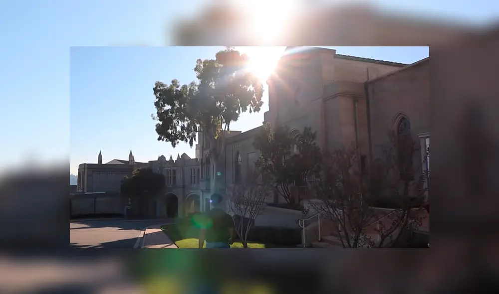 Desliza hacia la izquierda para ver el mensaje en la tumba de Michael Jackson que es viral en YouTube.