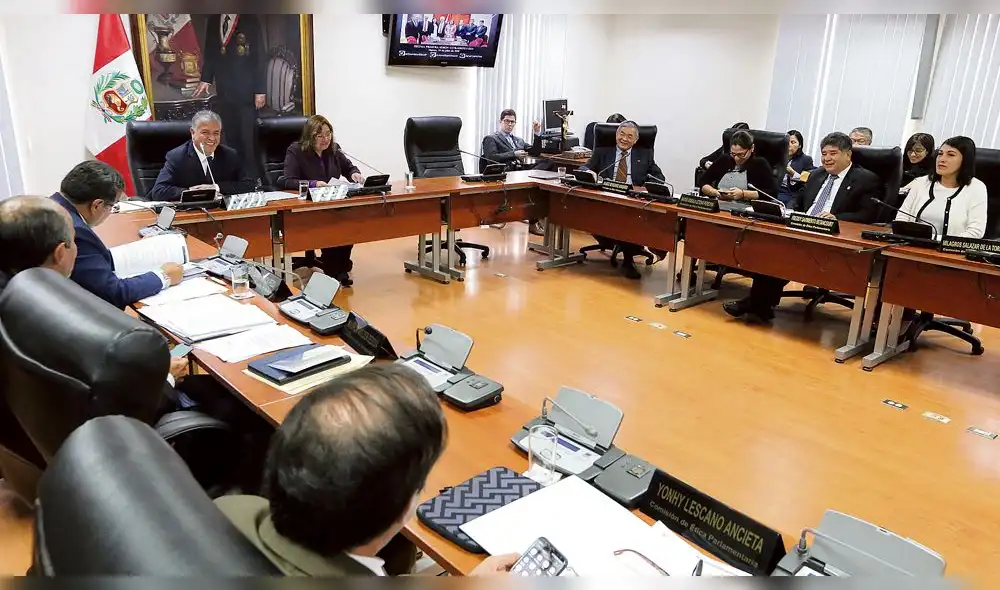 Blindaron a Becerril en Ética previa consulta a Keiko