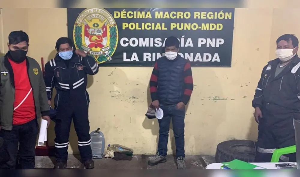 Juez de Paz de La Rinconada y otras cinco personas, fueron detenidos dentro de una cantina. Juez de Paz de La Rinconada y otras cinco personas, fueron detenidos dentro de una cantina.