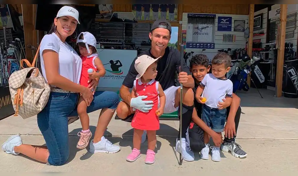 Cristiano Ronaldo se rinde ante los encantos de su hija. Foto: Instagram