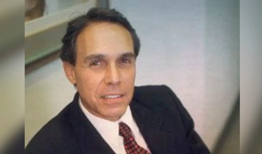 Gonzalo Ortiz es pariente de Pedro Olaechea. Gonzalo Ortiz es pariente de Pedro Olaechea.