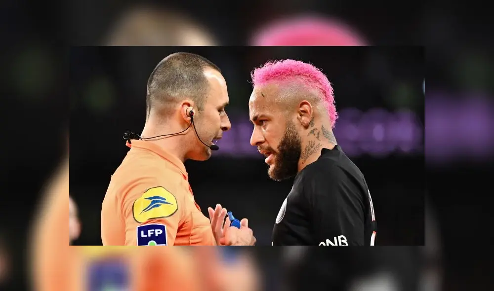 Neymar sufre fuertes dolores de cabeza tras teñirse el pelo de rosa y es obligado a raparse [FOTOS]