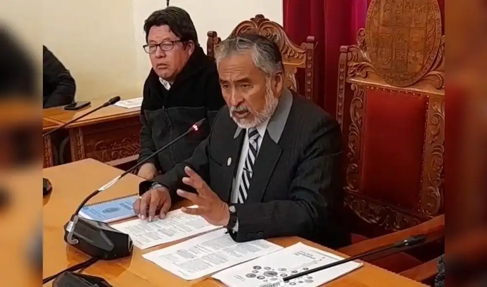 Rector de la Unsaac, Eleazar Crucinta. Foto: La República Rector de la Unsaac, Eleazar Crucinta. Foto: La República