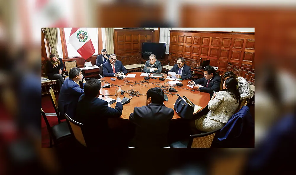 Secretismo. Grupo designado por el Congreso para elegir a miembros del TC tiene 14 nombres formalmente no revelados. Secretismo. Grupo designado por el Congreso para elegir a miembros del TC tiene 14 nombres formalmente no revelados.