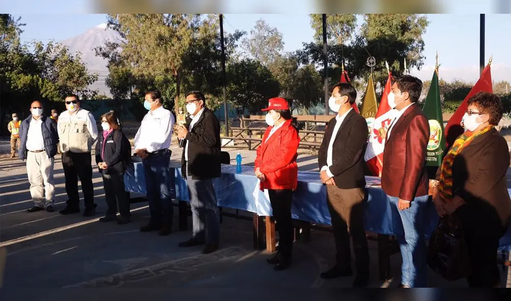 Comitiva del Ejecutivo, lidera por premier Zeballos, llegó a Arequipa.