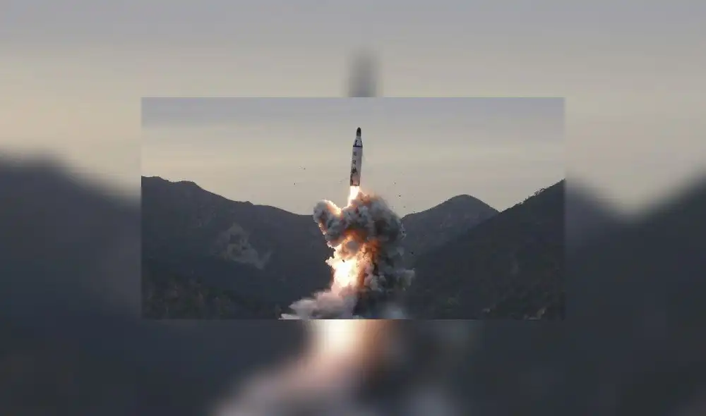 Corea del Norte exhibe las imágenes que tomó su misil balístico desde la atmósfera [FOTOS]